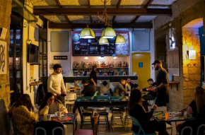 Гостиница Ostello Bello Napoli  Неаполь